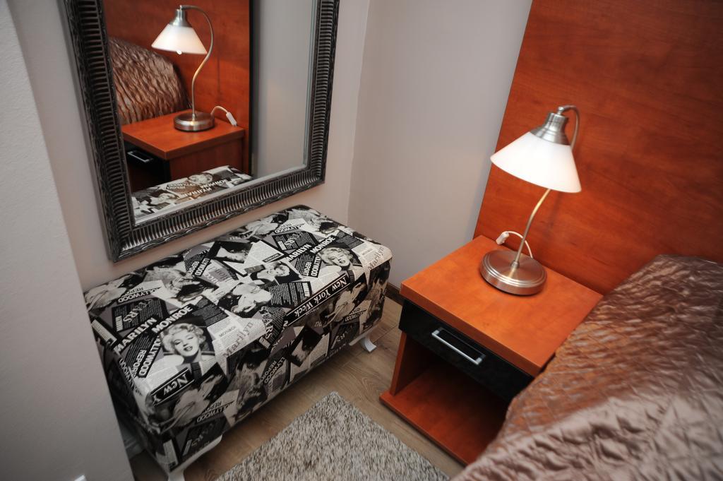 Gala Luxury Suites Belgrado Exterior foto